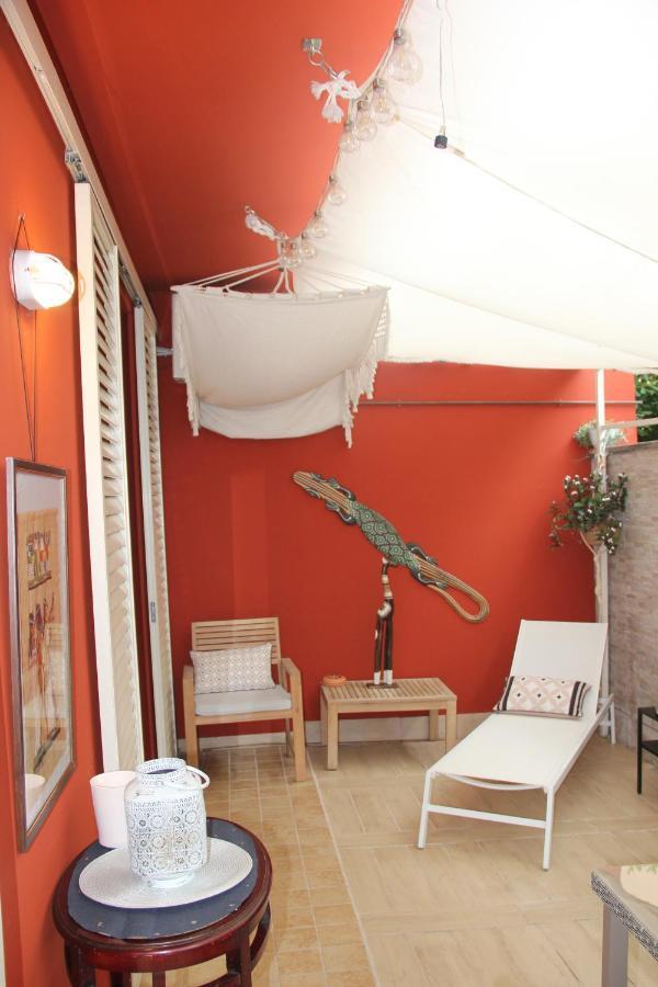루카 Casa Lucia Private Car Or Motorcycle Park 아파트 외부 사진