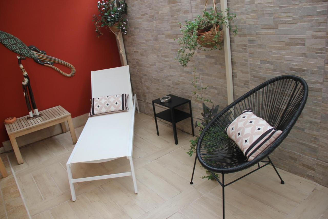 루카 Casa Lucia Private Car Or Motorcycle Park 아파트 외부 사진